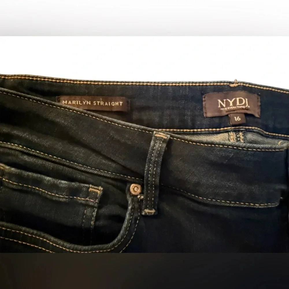 NYDJ Marilyn Straight Jeans Size 16 - Picture 9 of 10